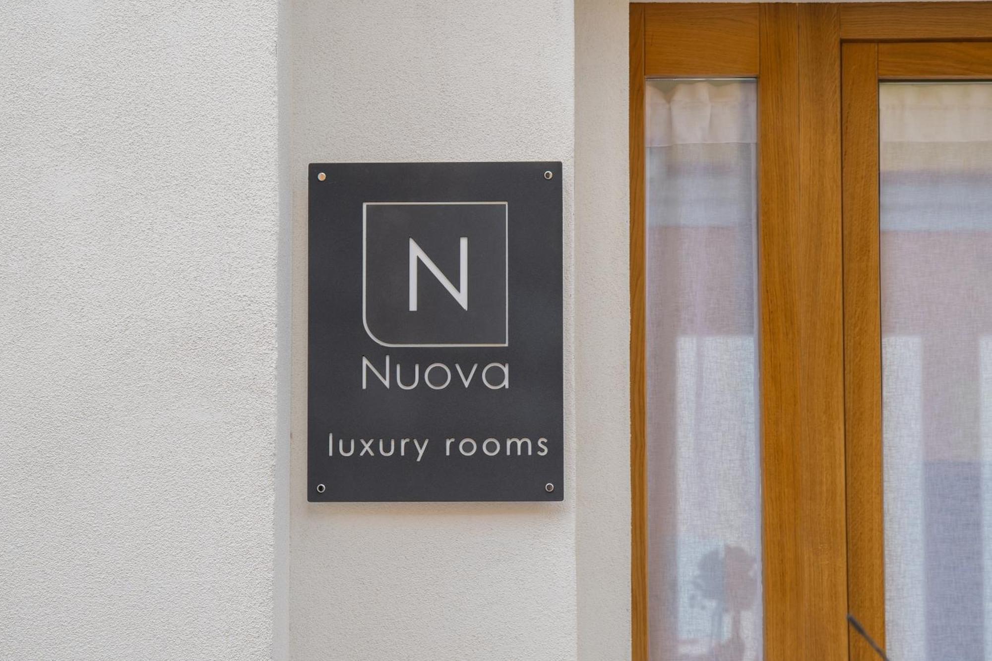 Nuova -Luxury Rooms & Apartment- أولبيا المظهر الخارجي الصورة